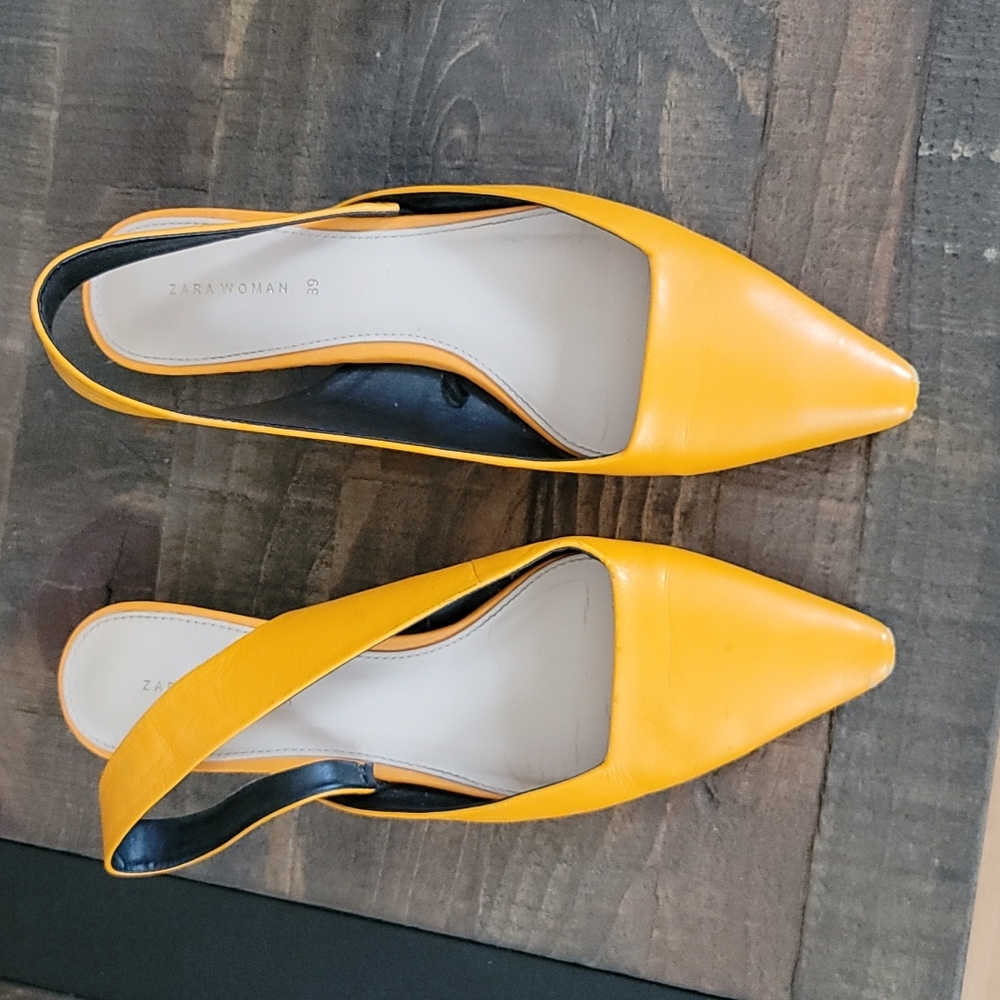 Zara Flats